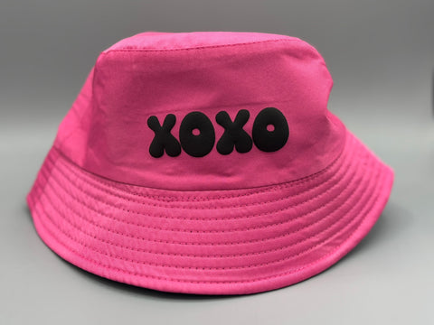 💋 Boinkle "XOXO" Bucket Hat
